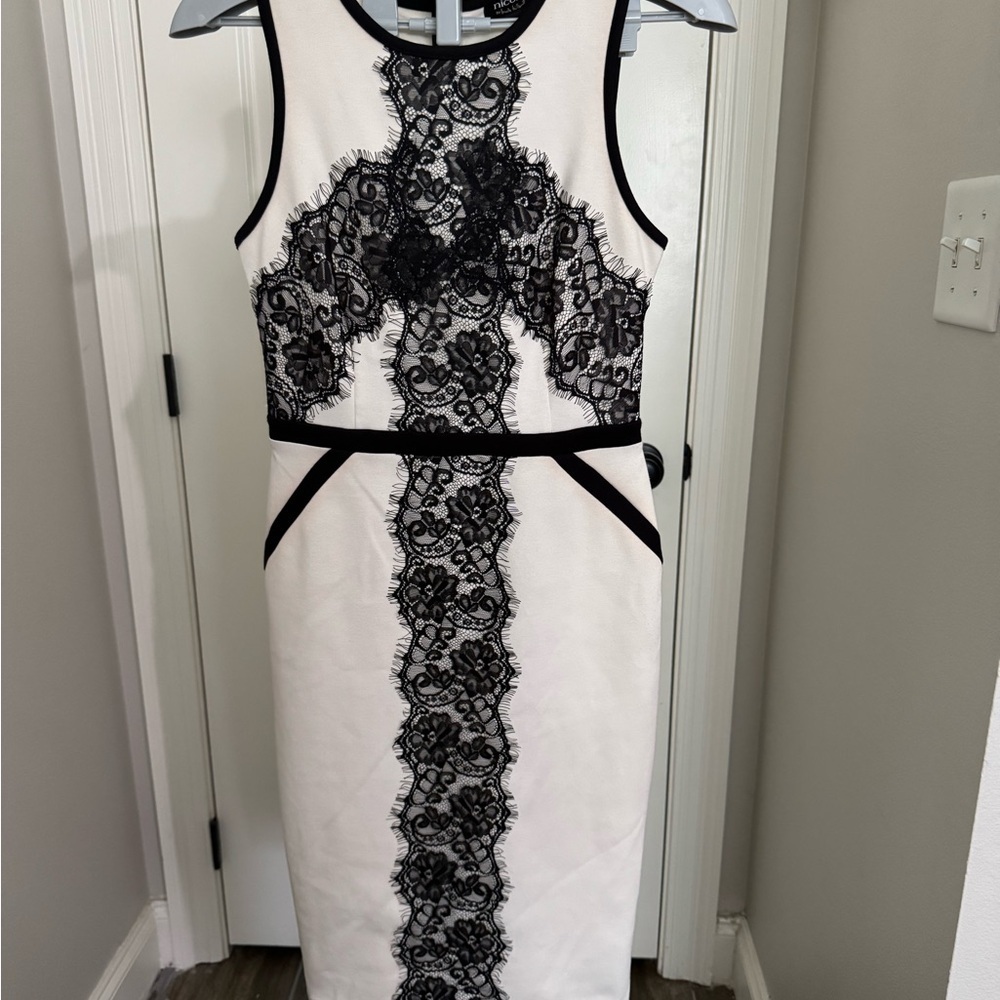 Nicole by Nicole Miller Black and White lace Sleeveless wiggle  Dress